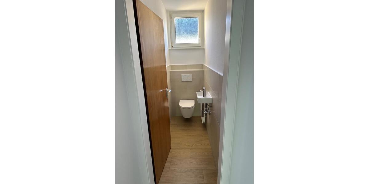 Etagenwohnung Mainz Mombach - 3.5 Zimmer, 98 m&sup2;, 1.350&euro; | Angebot:24660184