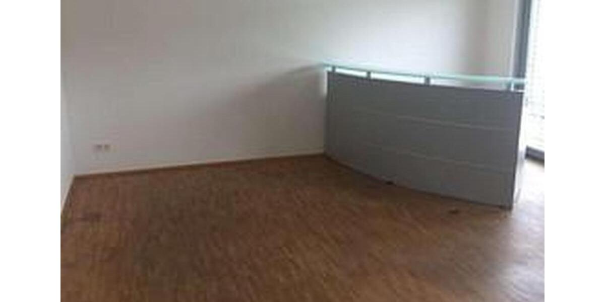 Büroflächen in Bad Camberg ab 01.04.2026 zu vermieten zimmer
