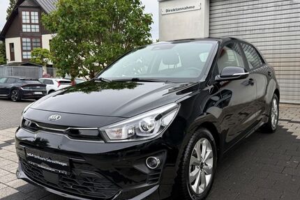 Kia Rio 52.000 km 13.900 &euro; Wiesbaden 65199