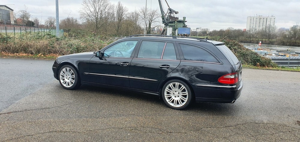 Mercedes-Benz E 280 318.752 km 9.900 € Frankfurt am Main 60311