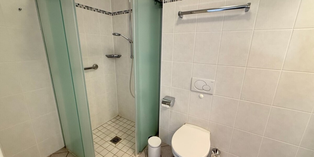 Hofheim: Seniorenresidenz mit Penthousefeeling! Charmante 3-Zimmerwohnung in zentraler Lage - Etagenwohnung Hofheim | Angebot:25539425