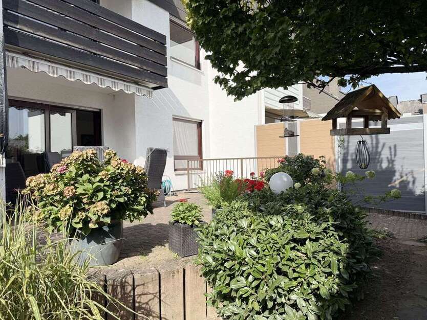 Haus zum Kaufen in Hattersheim 674.000 € 162.86 m² 6 zimmer