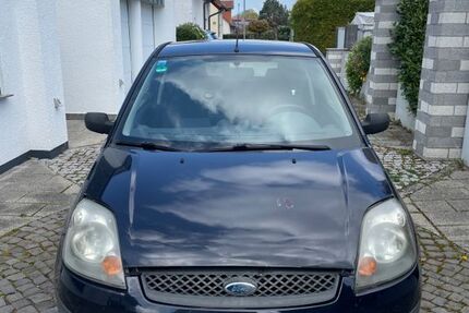 Ford Fiesta 174.000 km 1.300 &euro; Mainz 55129