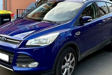 Ford Kuga 106.500 km 8.750 &euro; Geisenheim 65366
