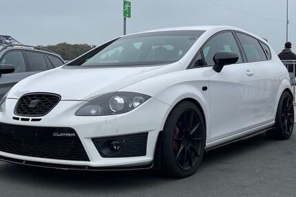 Seat Leon 175.000 km 11.250 € Wiesbaden 65187