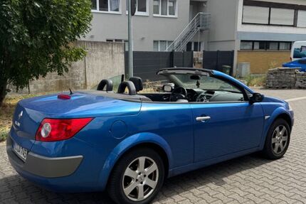 Renault Megane 214.800 km 950 &euro; Mainz 55120