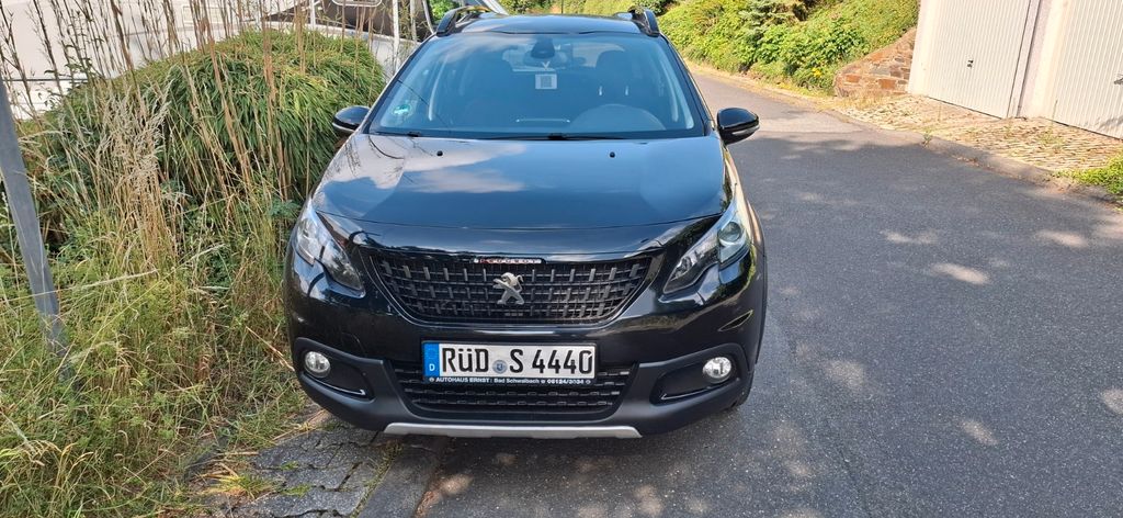 Peugeot 2008 102.000 km 8.700 &euro; Bad Schwalbach 65307