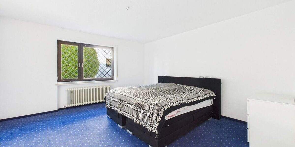 Freistehender Familientraum mit Garage und tollem Garten zum Veredeln! 6 zimmer