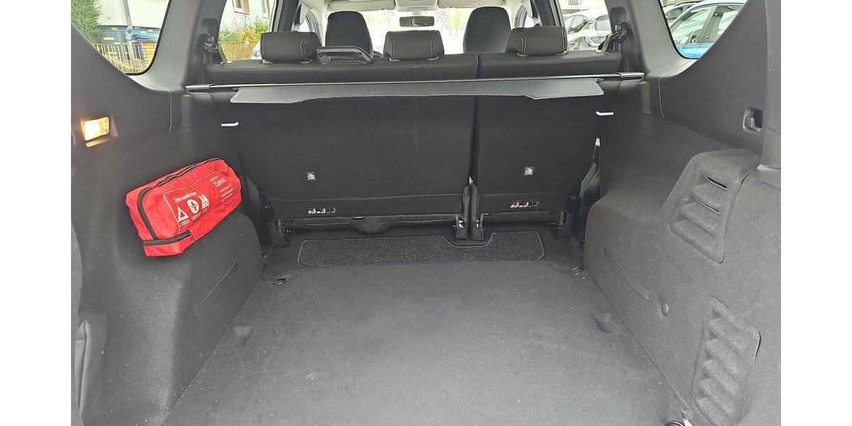 Dacia Jogger Comfort Scheckheft. Insp.Bremse vorne NEU 59.414 km 13.923 € Schwalbach/Taunus 65824