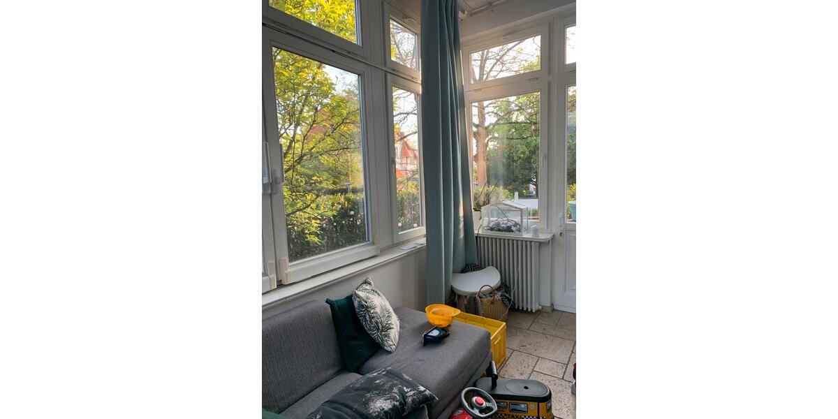 Hochparterre Wiesbaden Biebrich - 5 Zimmer, 150 m&sup2;, 810.000&euro; | Angebot:27436254