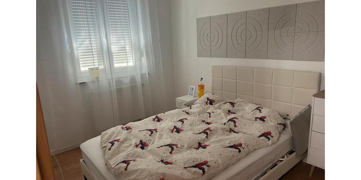 Reihenhaus Wiesbaden Biebrich - 5 Zimmer, 120 m&sup2;, 2.250&euro; | Angebot:26320830