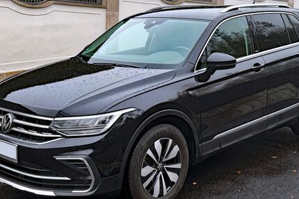 VW Tiguan 25.800 km 29.300 € Wiesbaden 65191