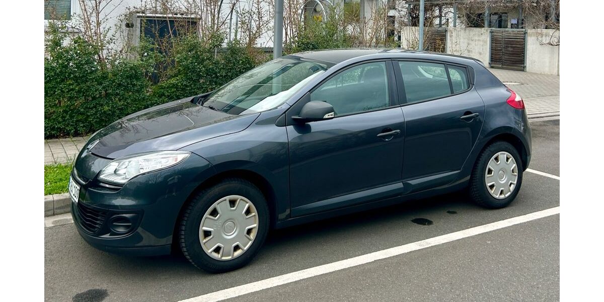 Renault Megane 223.403 km 3.000 &euro; Mainz 55122