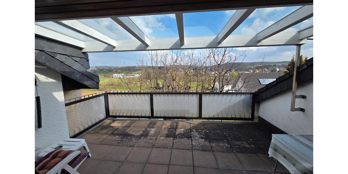 Dachgeschoßwohnung Bad Camberg - 2 Zimmer, 80 m&sup2;, 190.000&euro; | Angebot:27023144
