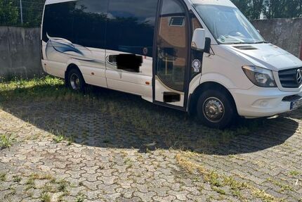 Mercedes-Benz Sprinter 211.000 km 22.500 &euro; Hattersheim Eddersheim 65795