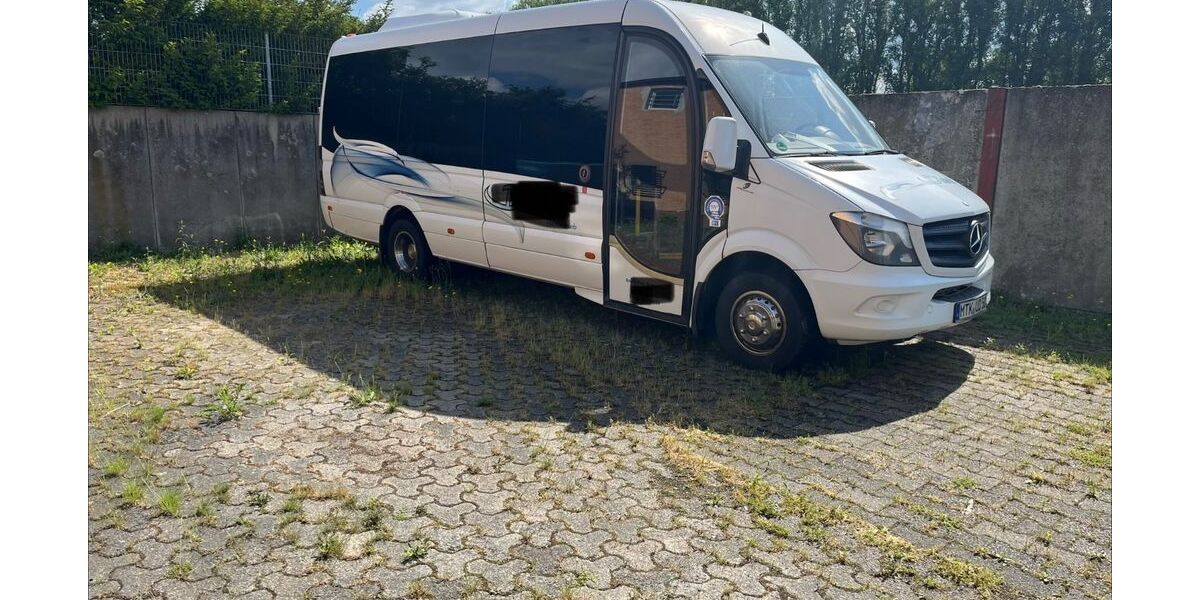 Mercedes-Benz Sprinter 211.000 km 22.500 &euro; Hattersheim Eddersheim 65795