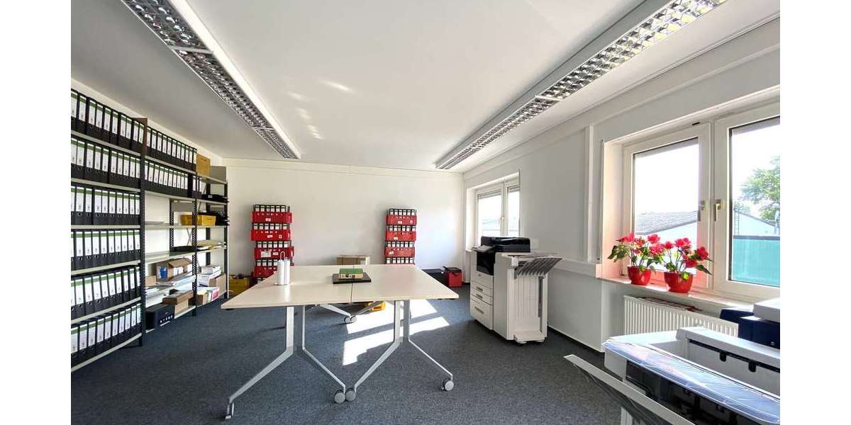 Büro in Mörfelden-Walldorf 1.600 € 177 m² zimmer