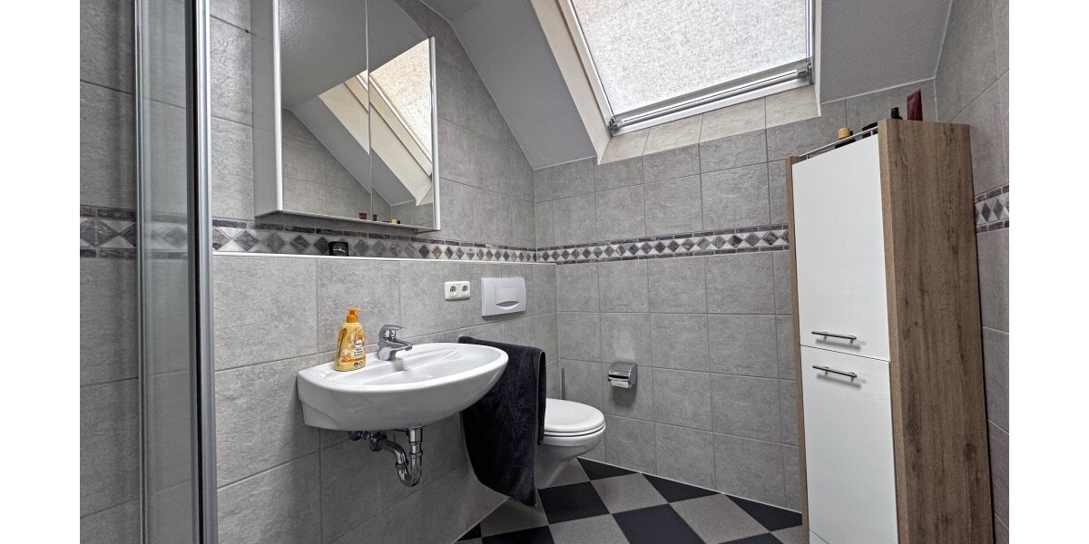 *Langenhain* Gepflegte Doppelhaushälfte in ruhiger Lage mit Nähe zum Wald* 6 zimmer