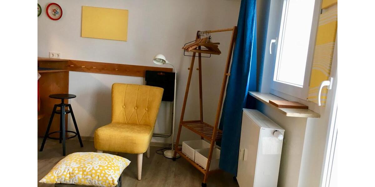 Dachgeschoßwohnung Oberursel (Taunus) - 1 Zimmer, 23 m&sup2;, 905&euro; | Angebot:25226015