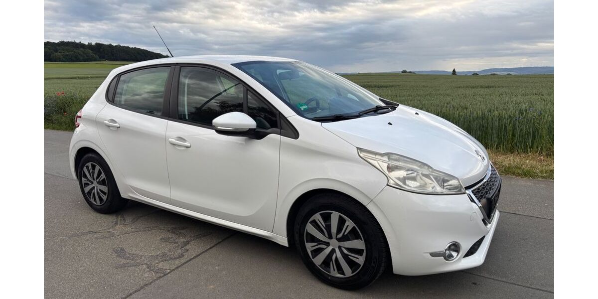 Peugeot 208 189.292 km 2.550 &euro; Lautert 56355