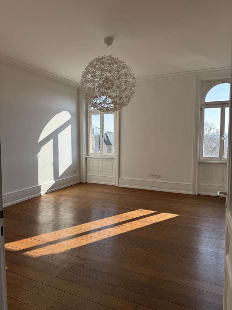 Wohnung zum Mieten in Wiesbaden 1.700 € 108 m²