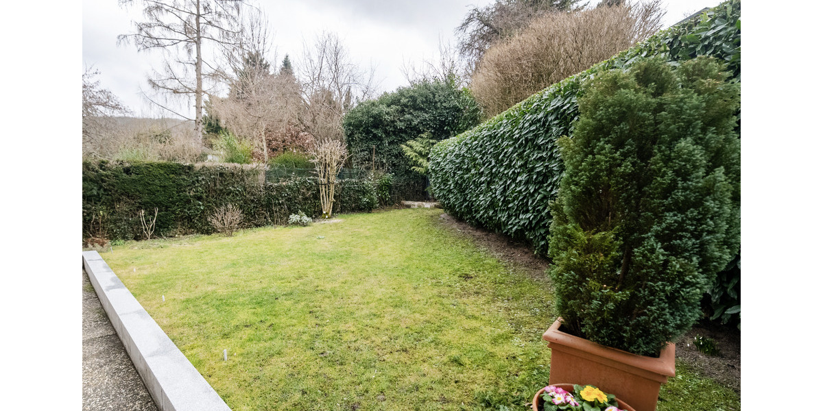 Doppelhaushälfte Königstein im Taunus - 6.5 Zimmer, 169 m&sup2;, 829.000&euro; | Angebot:25822343