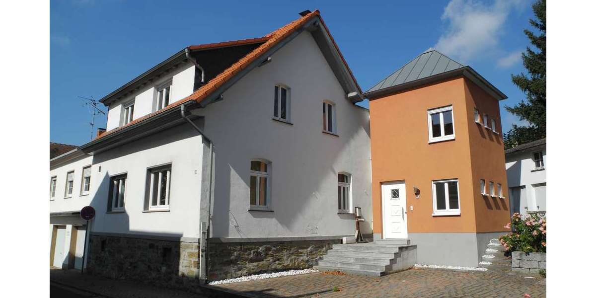 Einfamilienhaus Hofheim - 6 Zimmer, 142 m&sup2;, 2.450&euro; | Angebot:26974588