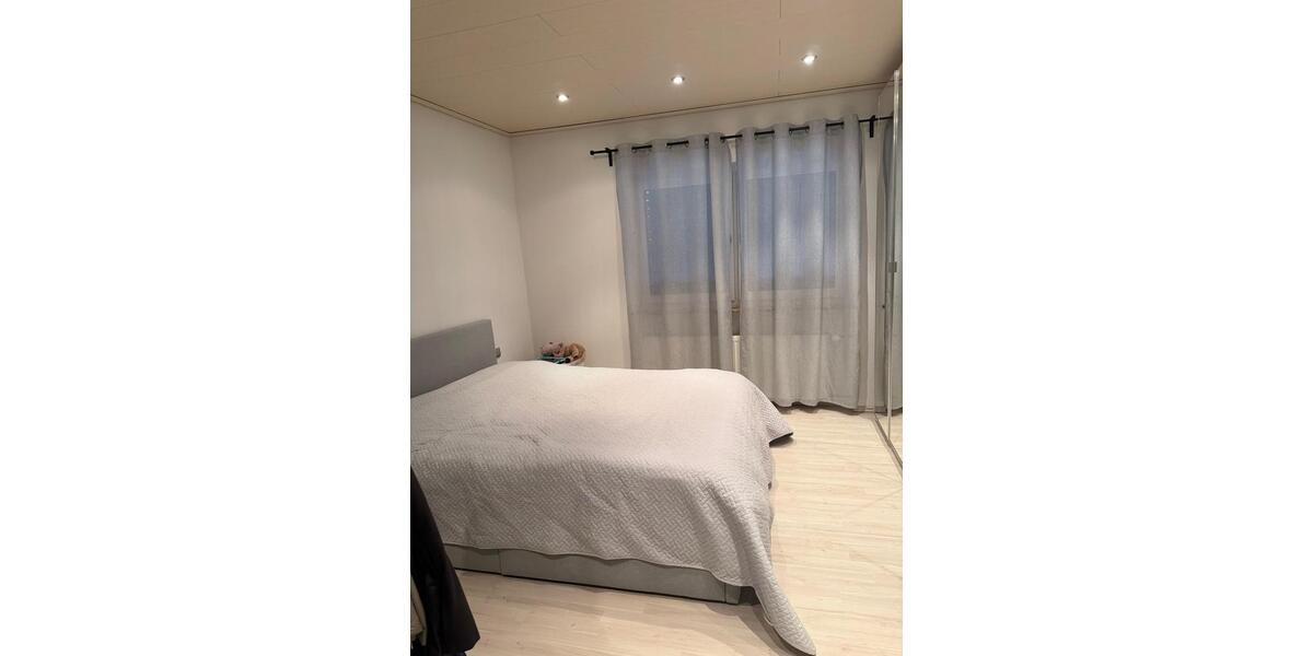 Erdgeschoßwohnung Raunheim - 2 Zimmer, 93 m&sup2;, 1.500&euro; | Angebot:25178774