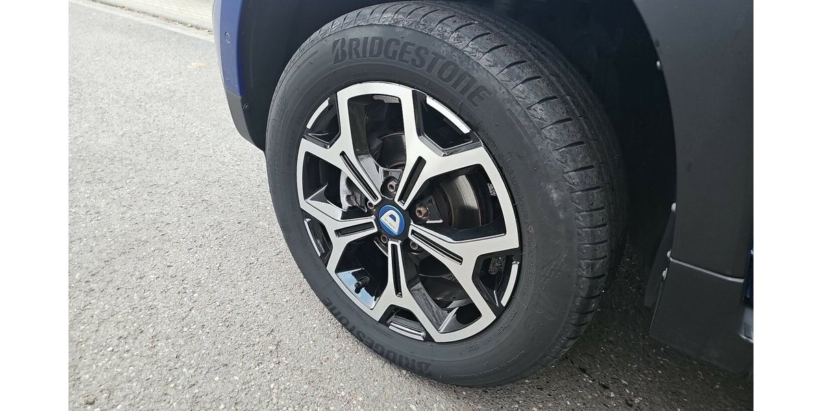 Dacia Duster II Celebration+Insp+TÜV+NEU 27.276 km 16.990 € Schwalbach/Taunus 65824