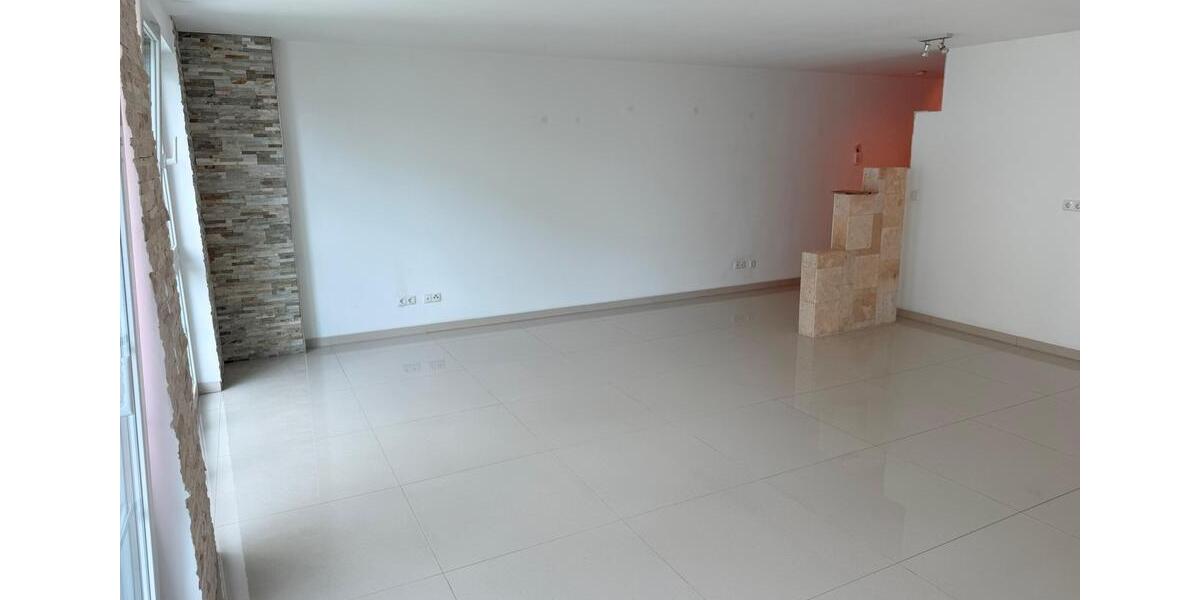 Etagenwohnung Mörfelden-Walldorf Walldorf - 2 Zimmer, 69 m&sup2;, 1.080&euro; | Angebot:25964060