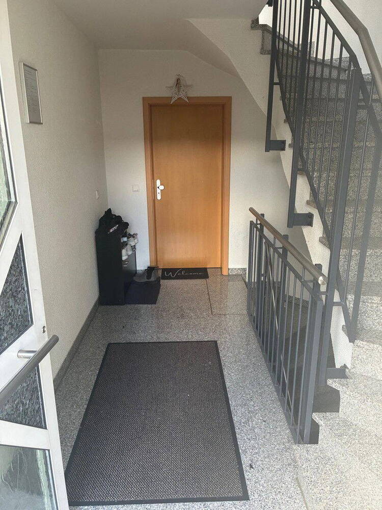 Königstein: 3-Familienhaus gehobenen Standards in Toplage