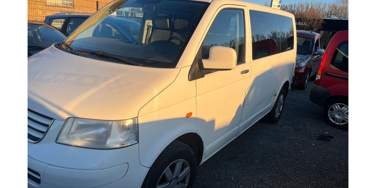 VW T5 Transporter 241.000 km 3.950 &euro; Geisenheim 65366