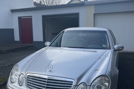 Mercedes-Benz E 240 148.000 km 8.499 € Bad Camberg 65520