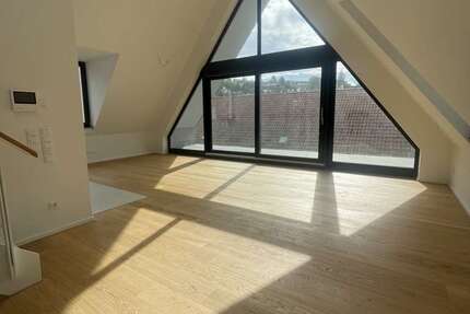 Wohnung Wiesbaden Sonnenberg - 5 Zimmer, 131 m&sup2;, 1.950&euro; | Angebot:27145985