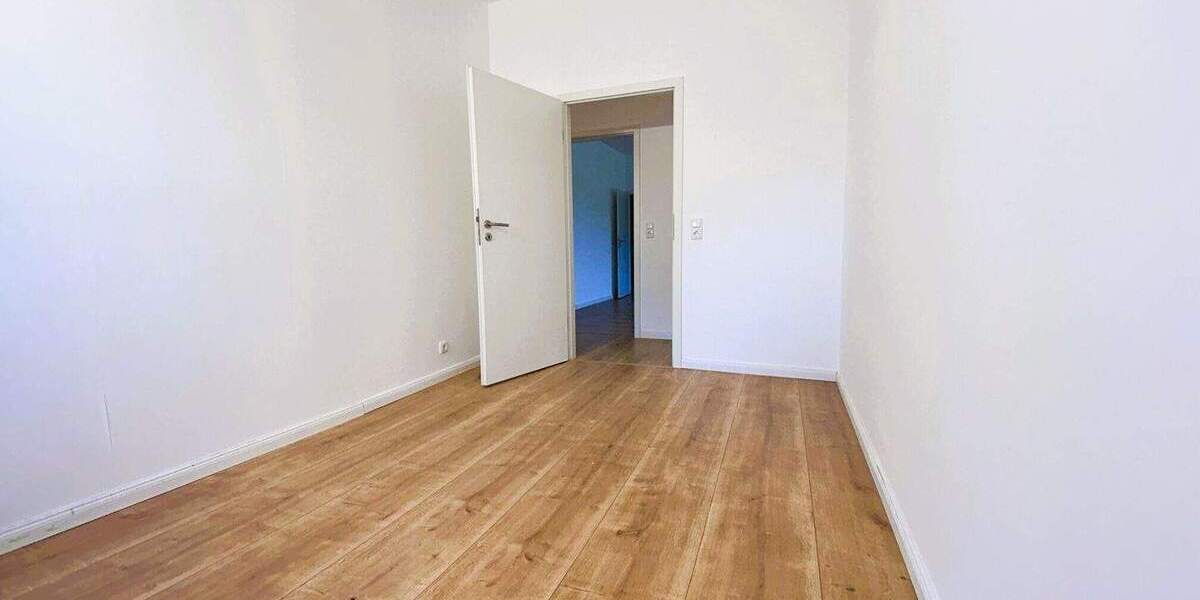 Etagenwohnung Mainz Lerchenberg - 4 Zimmer, 101 m&sup2;, 295.000&euro; | Angebot:25685102