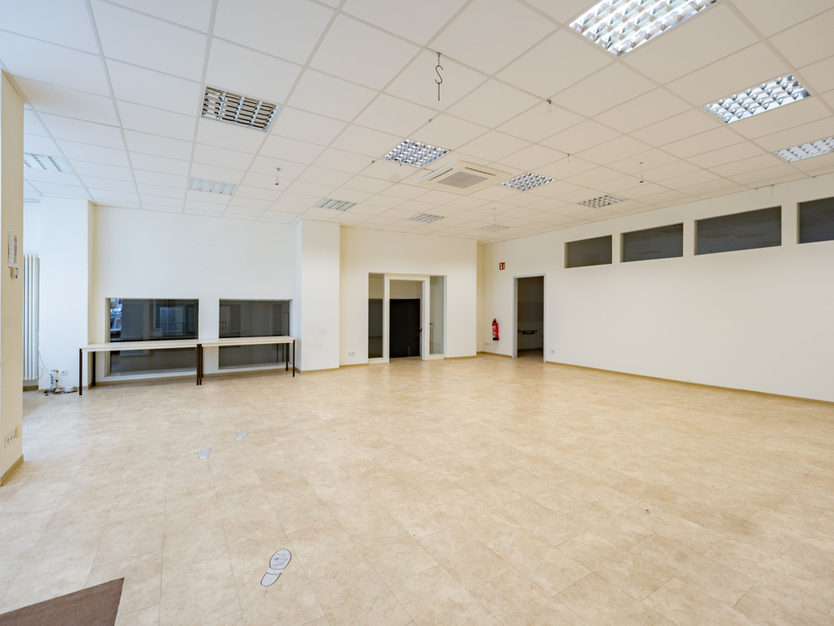 Großzügige Gewerbeeinheit mit Splitlevel in der Fußgängerzone! zimmer