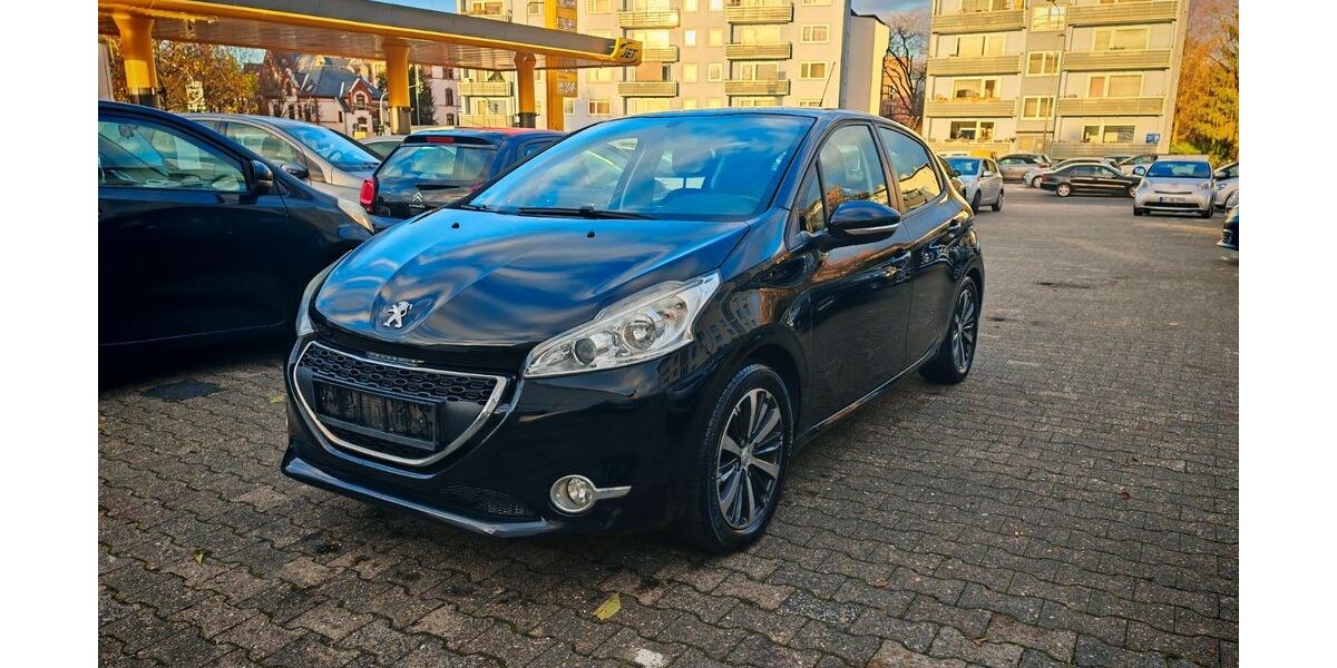 Peugeot 208 158.000 km 4.400 € Wiesbaden 65187
