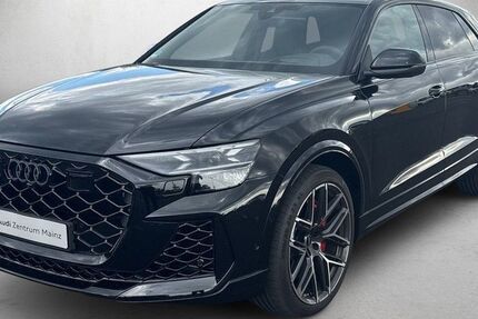 Audi RSQ8 2.800 km 131.790 &euro; Mainz 55131