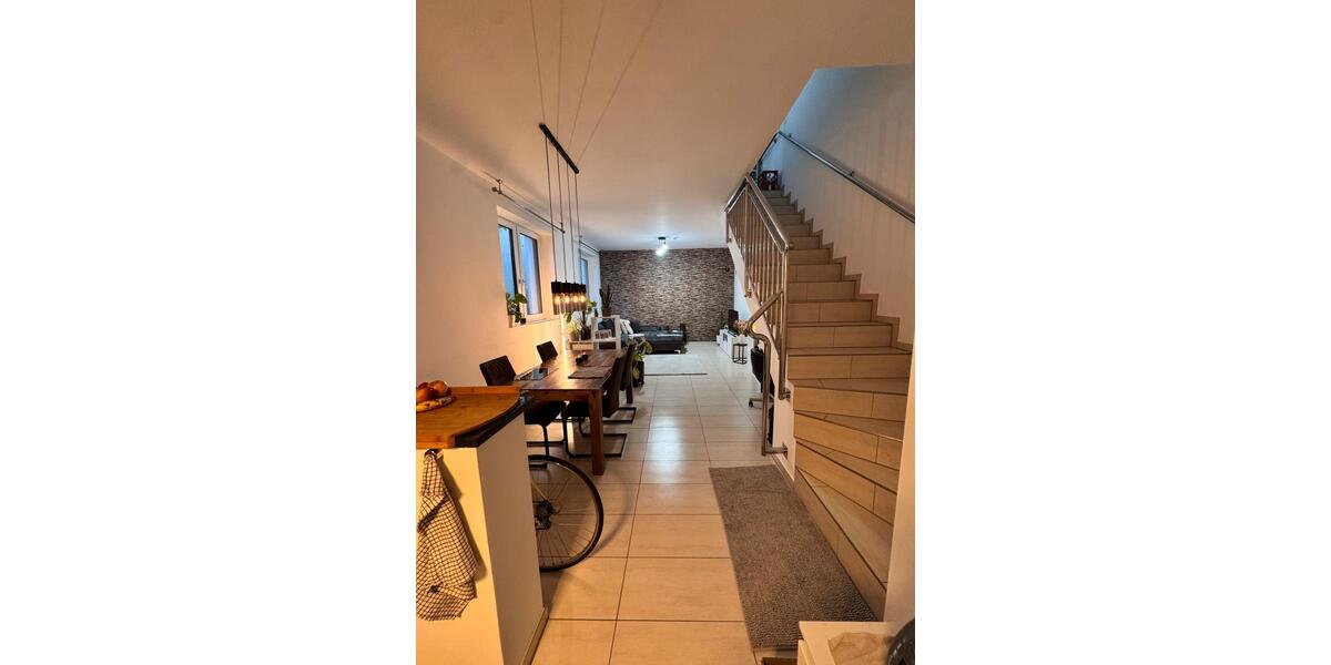 Etagenwohnung Mainz Lerchenberg - 2 Zimmer, 75 m&sup2;, 1.200&euro; | Angebot:24429462