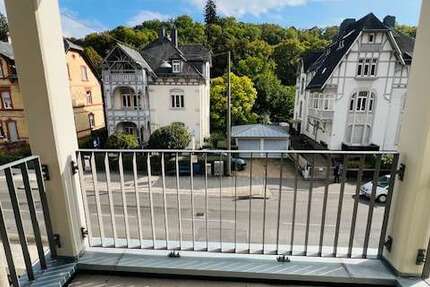 Wohnung zum Mieten in Wiesbaden 2.820 € 120.01 m² 4 zimmer