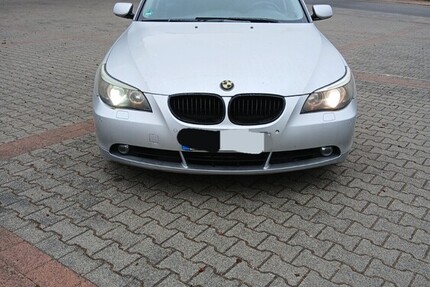 BMW 525