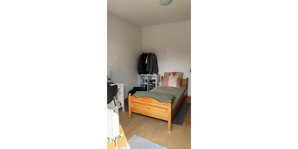 Etagenwohnung Taunusstein - 1 Zimmer, 9 m&sup2;, 450&euro; | Angebot:25548945