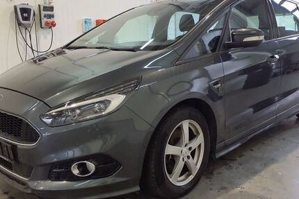 Ford S-Max 174.468 km 11.748 € Eschborn 65760