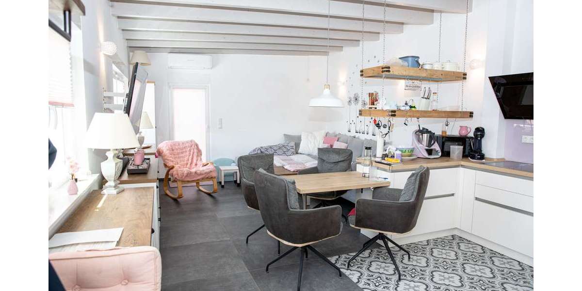 Einfamilienhaus Wiesbaden Schierstein - 17 Zimmer, 1.050 m&sup2;, 3.850.000&euro; | Angebot:25478136