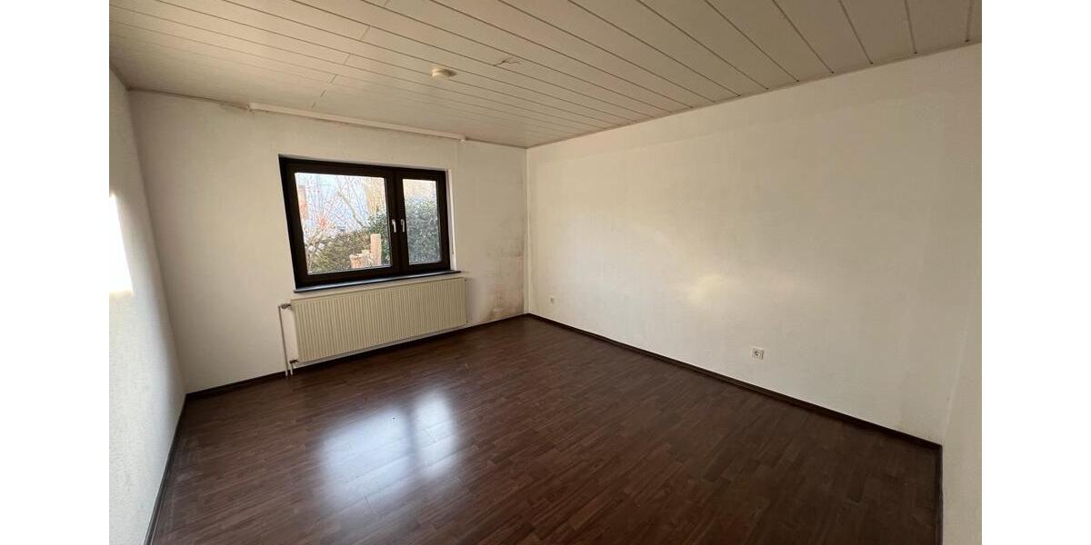Einfamilienhaus Idstein - 5 Zimmer, 152 m&sup2;, 325.000&euro; | Angebot:26770395