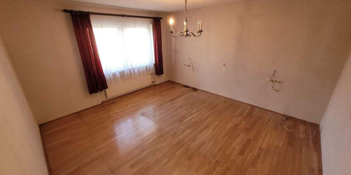 Einfamilienhaus Rüsselsheim am Main Rüsselsheim - 3 Zimmer, 150 m&sup2;, 549.000&euro; | Angebot:24689424