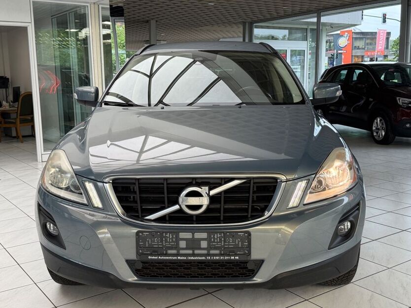Volvo XC60 171.000 km 10.999 € Mainz 55120