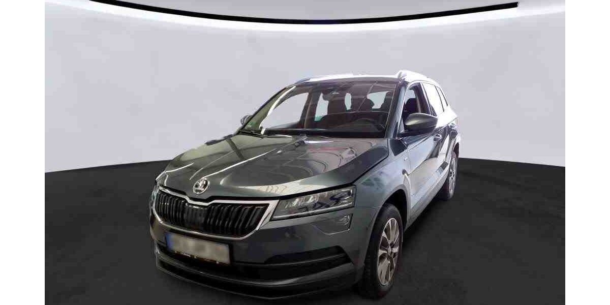 Skoda Karoq 88.940 km 22.880 &euro; Bad Camberg 65520