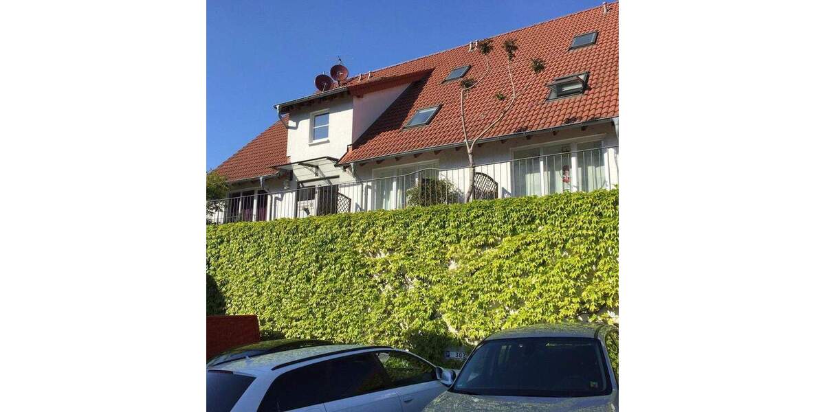 Modern Möbliertes Apartment direkt am Rhein mit Terrasse 1 zimmer