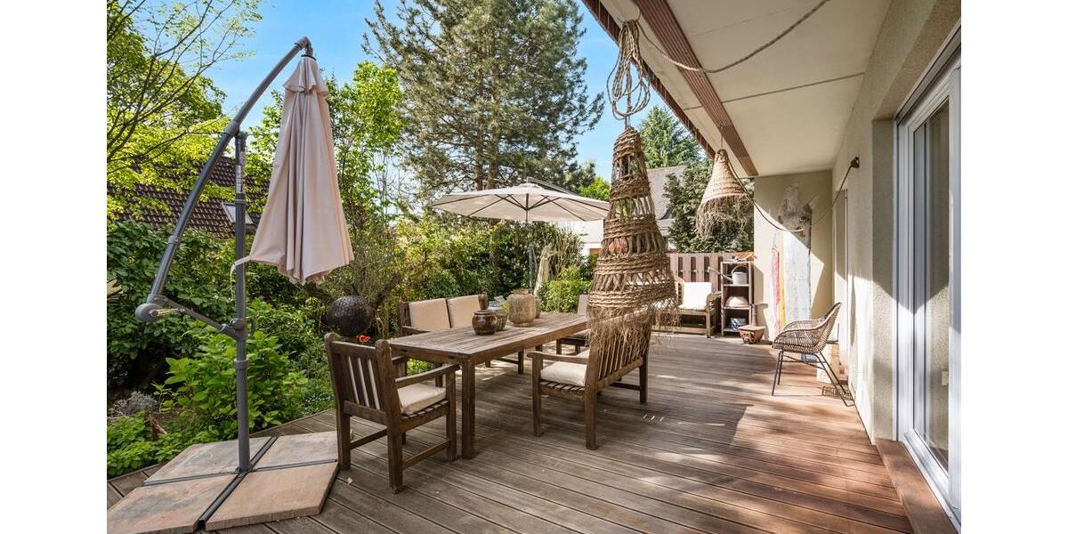 Einfamilienhaus Oberursel (Taunus) - 8 Zimmer, 310 m&sup2;, 1.590.000&euro; | Angebot:27086875